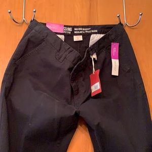 Women black trousers